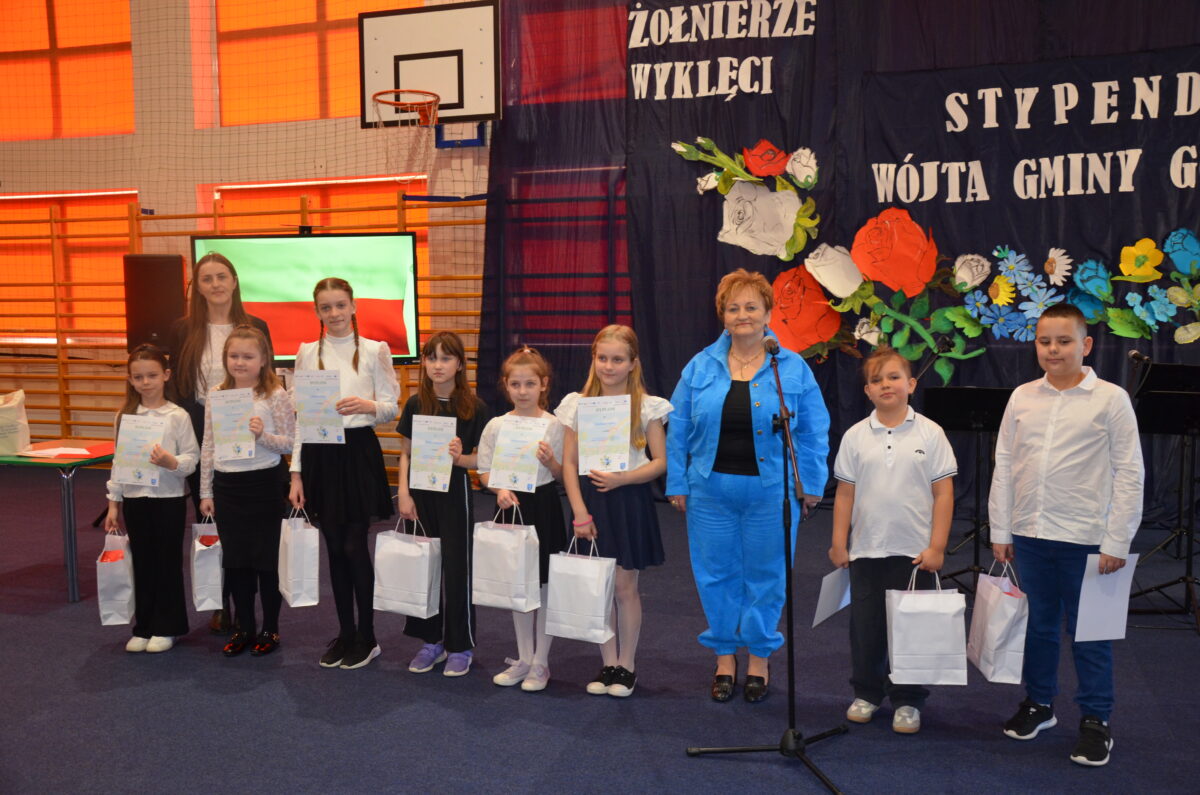 Wręczenie nagród w Szkole Podstawowej w Gozdowie!