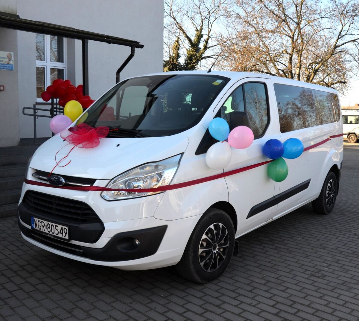 Przekazanie nowego busa dla ŚDS w Ostrowach!